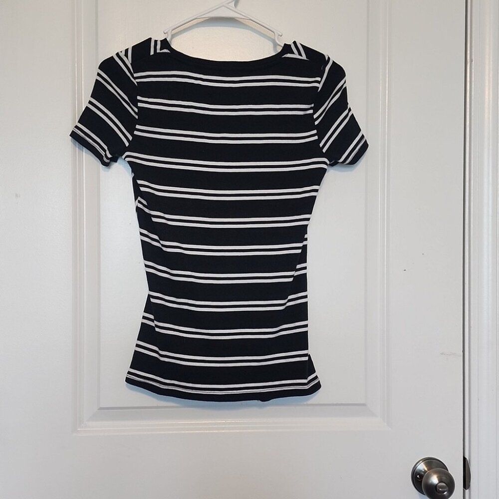Talbots top size small - Picture 2 of 4